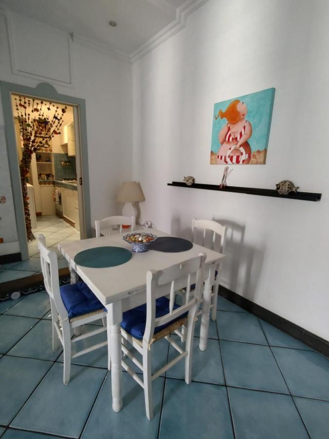 City Life Apartment Наполи Екстериор снимка