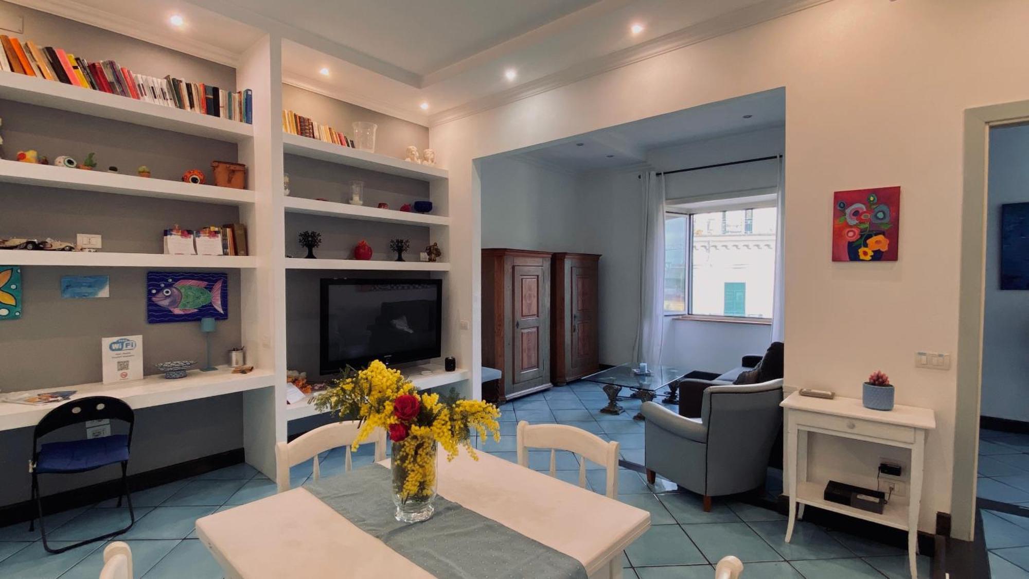 City Life Apartment Наполи Екстериор снимка